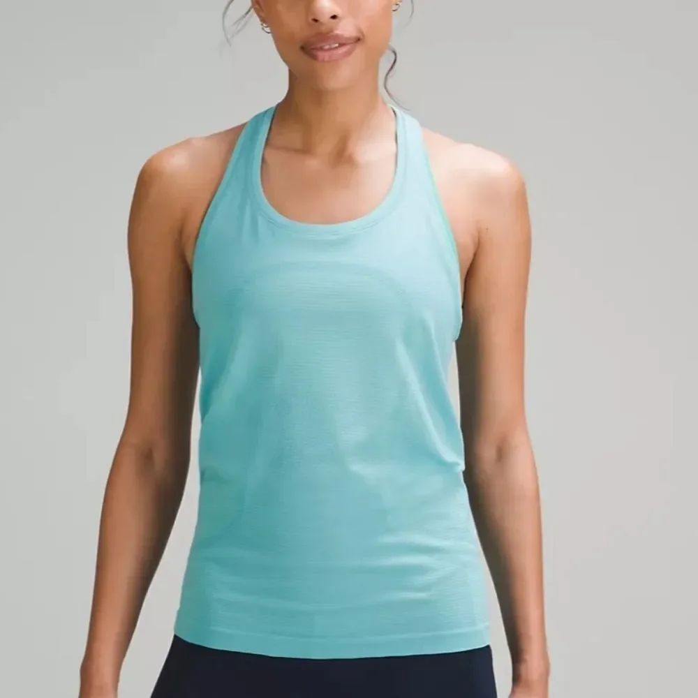BRAND NEW EVERAIR BREATHABLE TECHNOLOGY XERSION TANK TOP